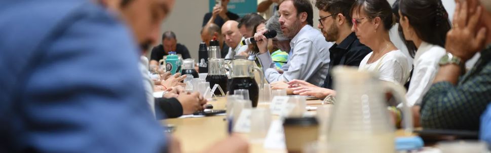 Paritarias 2025: Desafíos y tensiones